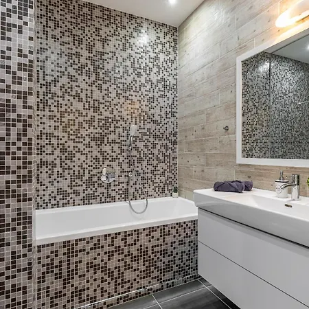 Marianska Nest * Pozsony